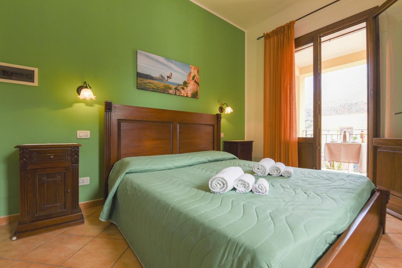 Aurora Castelluzzo Bed and Breakfast Eksteriør billede